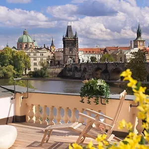  Lejlighed Charles Bridge