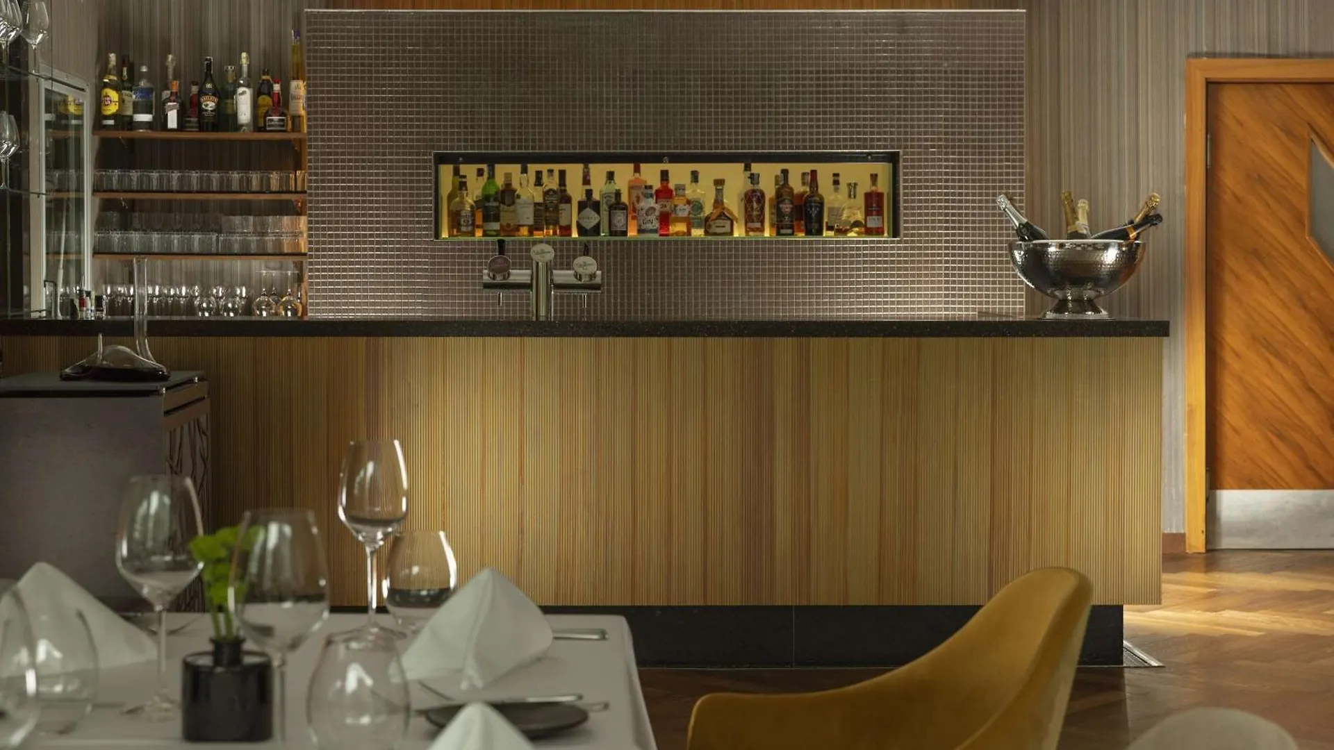 Hilton Prague Hotel 5*,  Τσεχία
