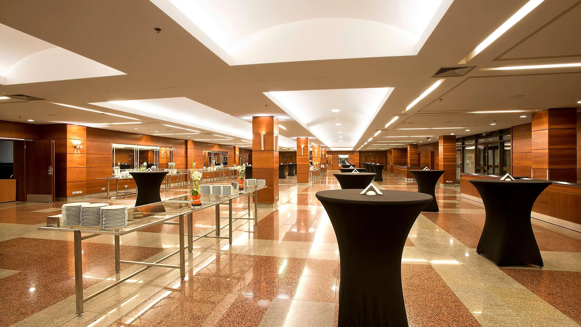 Hilton Prague Hotel 5*,